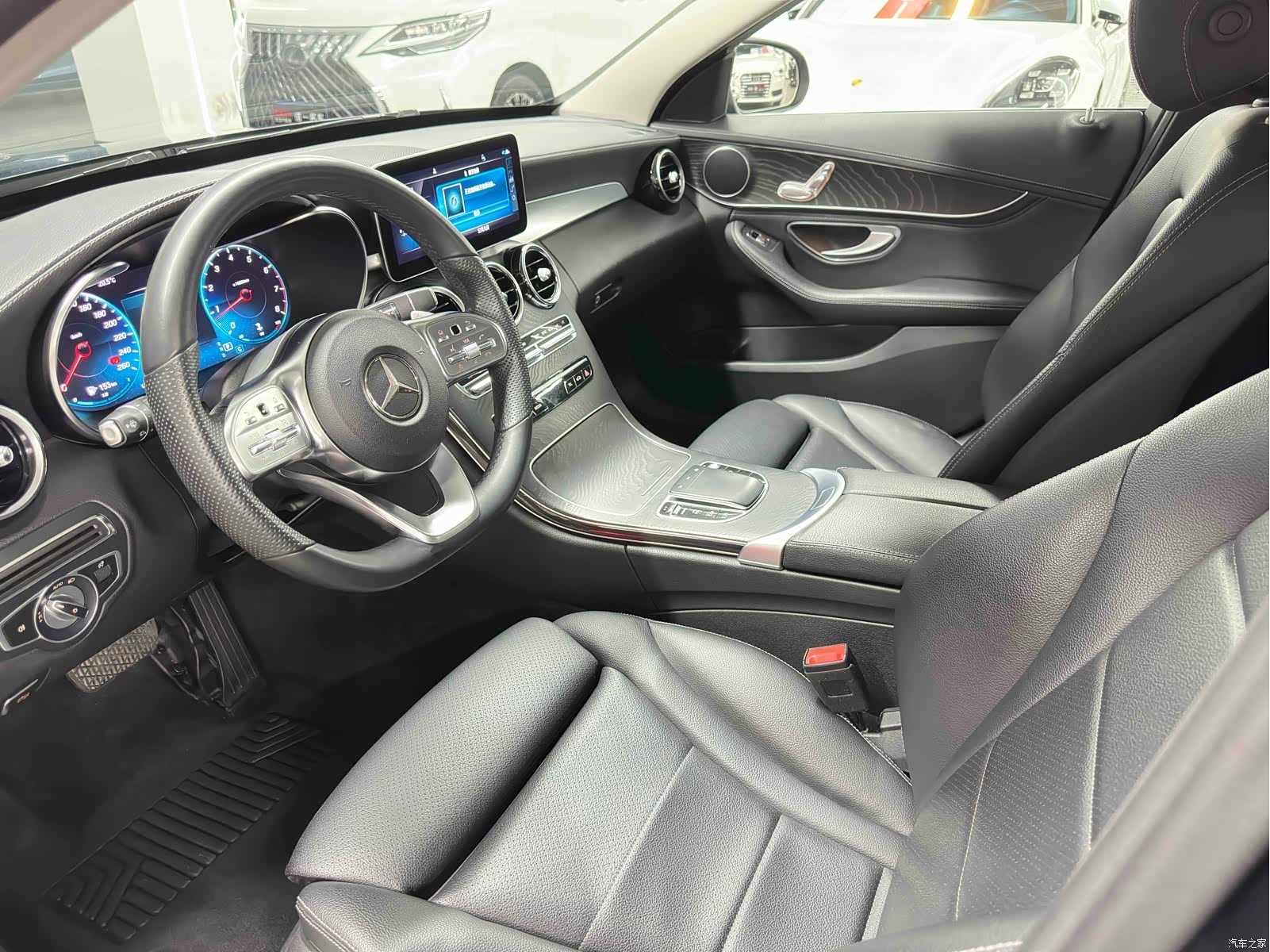 Mercedes-Benz C-Class, 2019 10