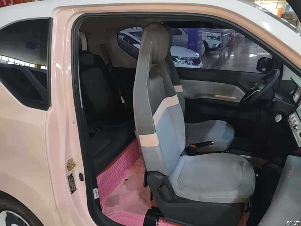 Wuling MINIEV, 2021 25