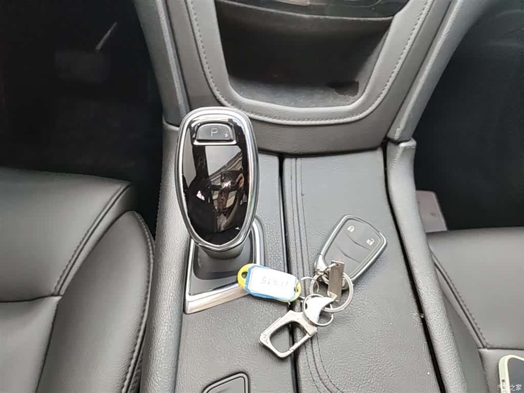 Cadillac XT5, 2018 14