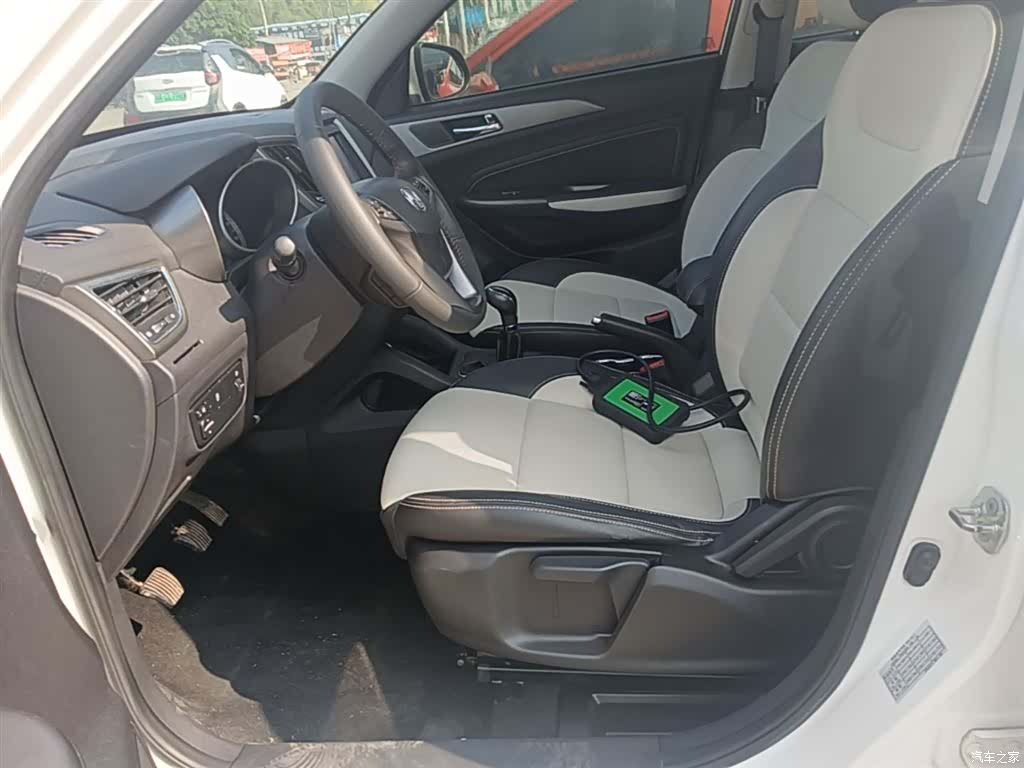 Changan CS35, 2018 15
