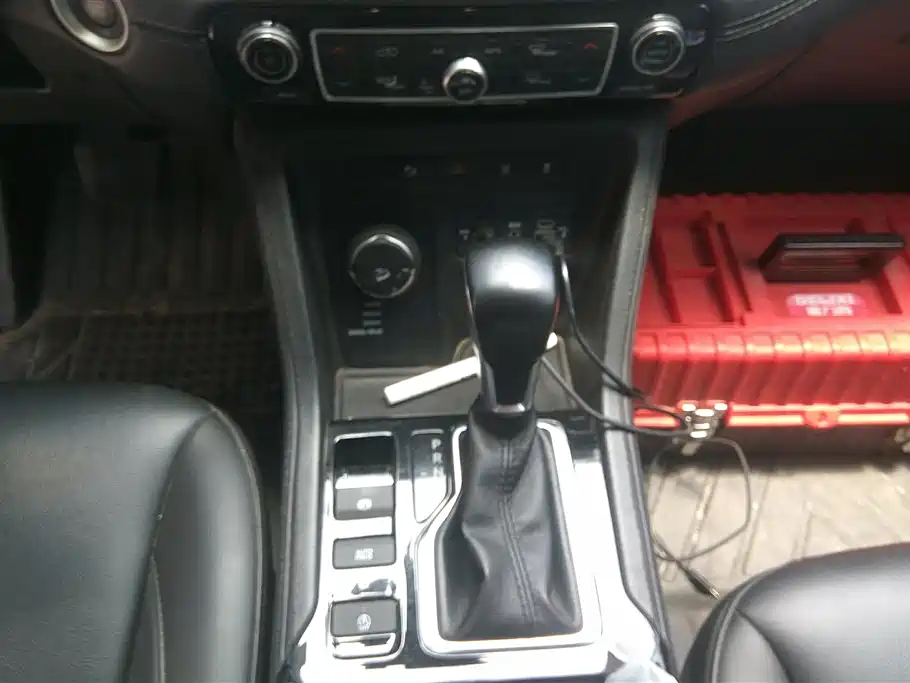 Jeep Grand Commander