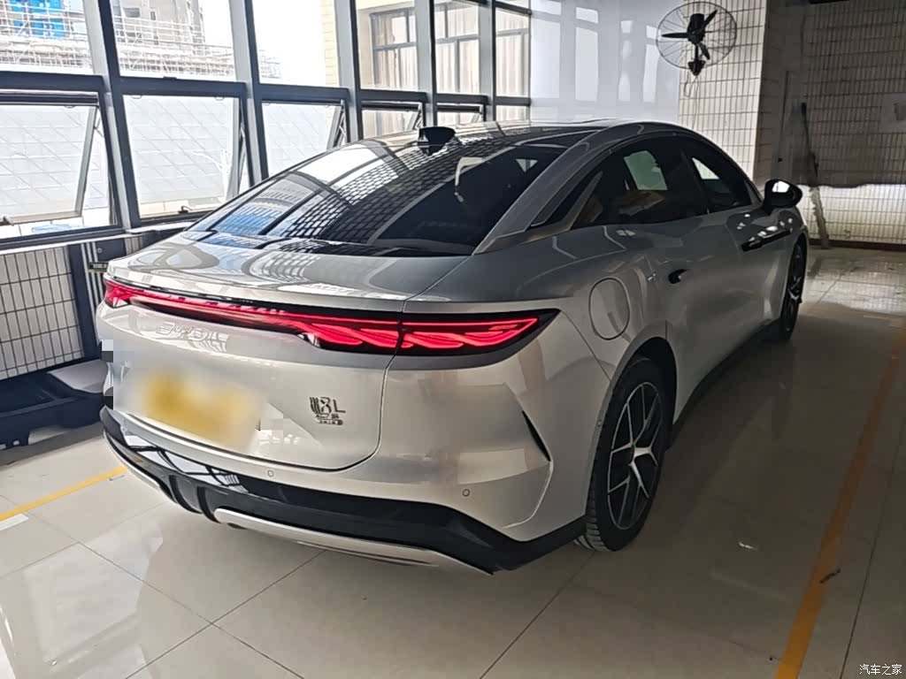 BYD Han, 2025 7
