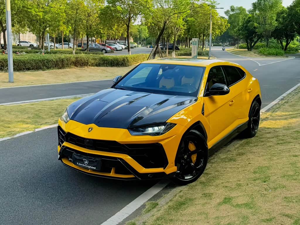 Lamborghini Urus 2018 4.0T V8