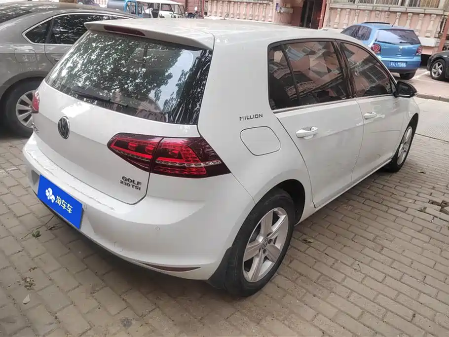Volkswagen golf