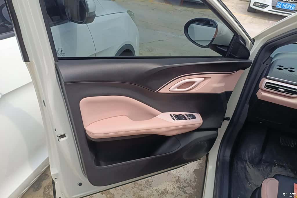 BYD Seagull, 2023 7