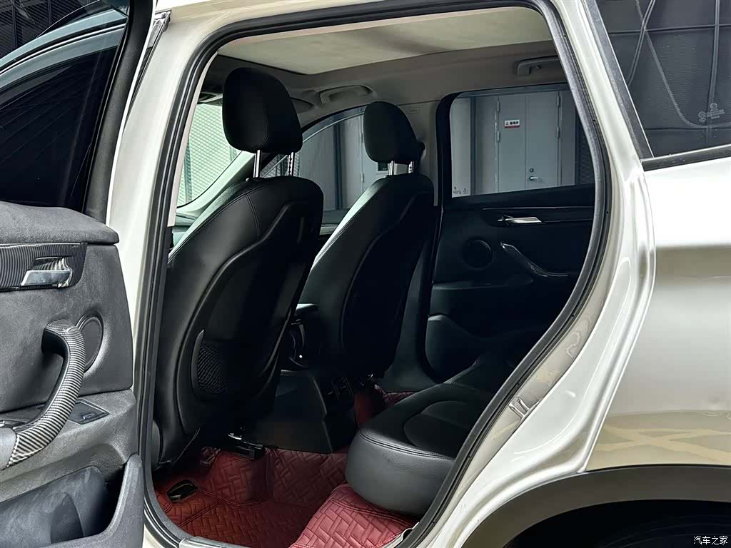 BMW X1, 2016 10