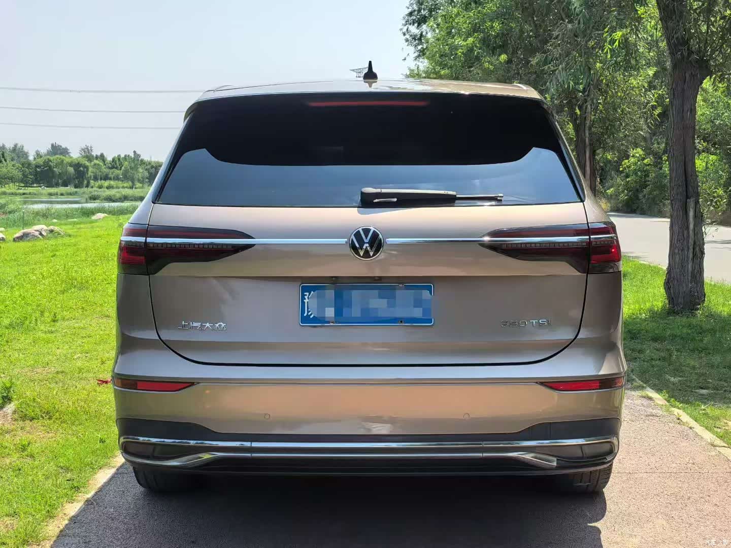 Volkswagen Viloran, 2020 7