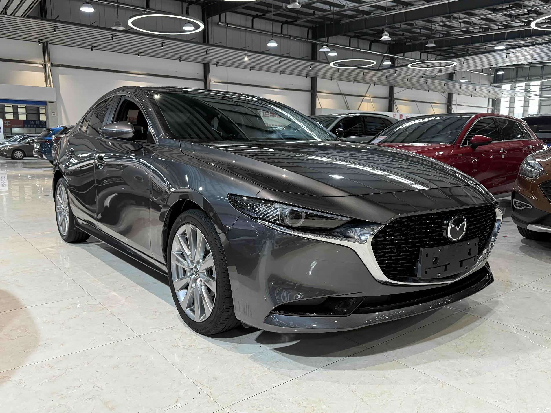 Mazda Mazda3, 2023 2