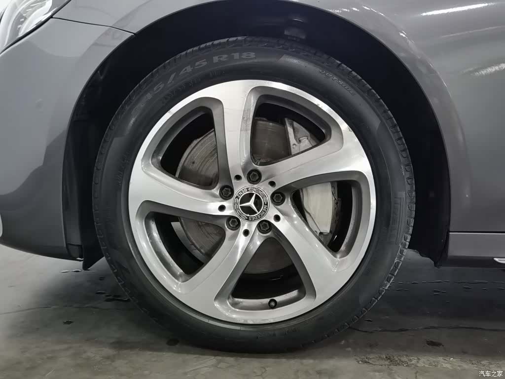 Mercedes-Benz E-Class, 2018 17