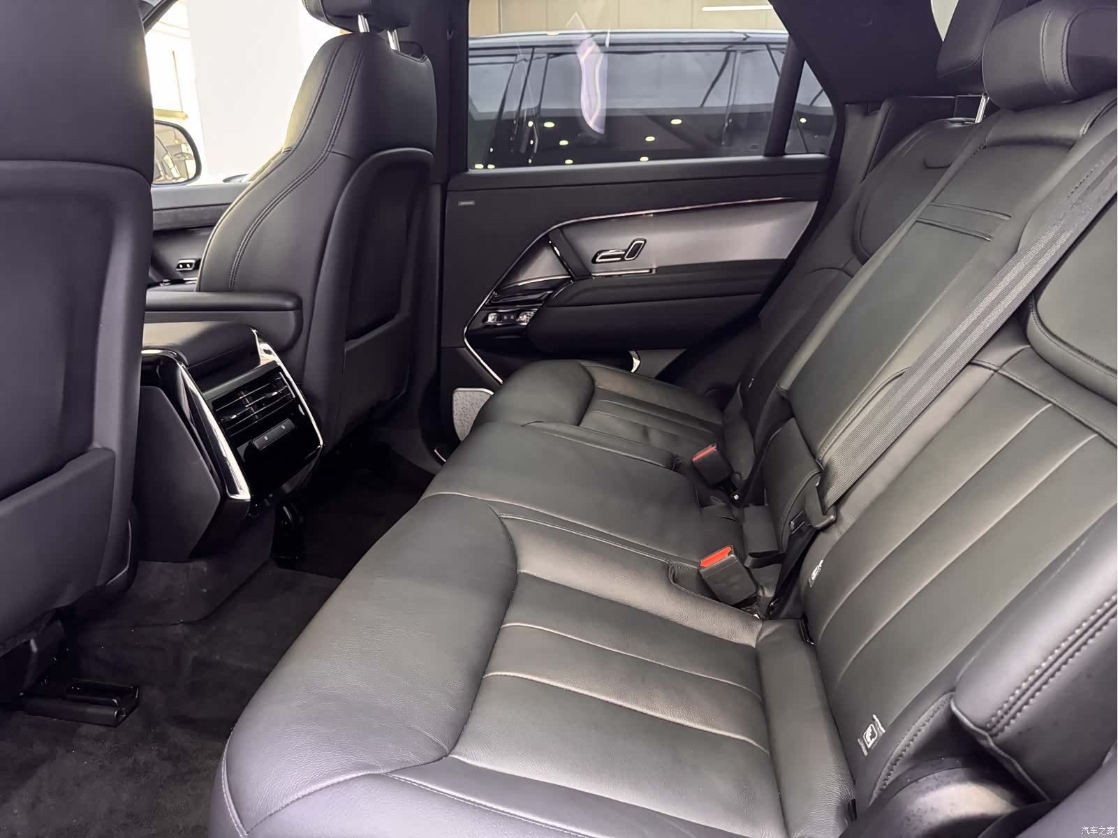 Land Rover Range Rover, 2024 10