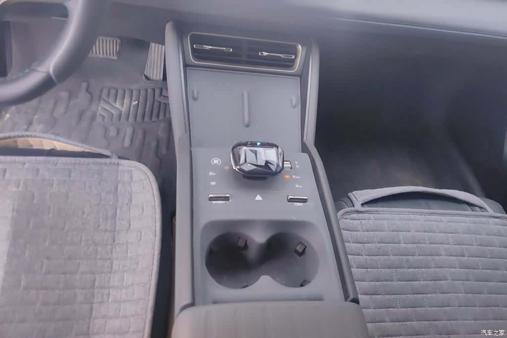 BYD Qin, 2025 16