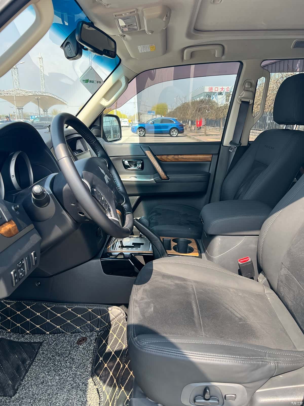 Mitsubishi Pajero, 2018 11