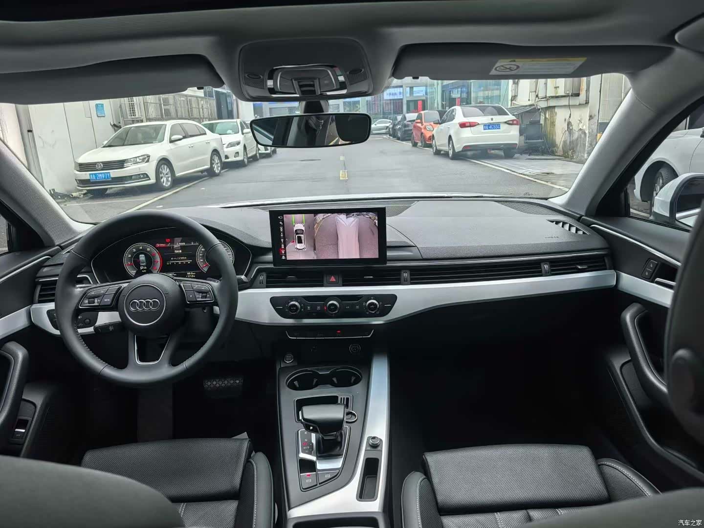 Audi A4L, 2020 все фото