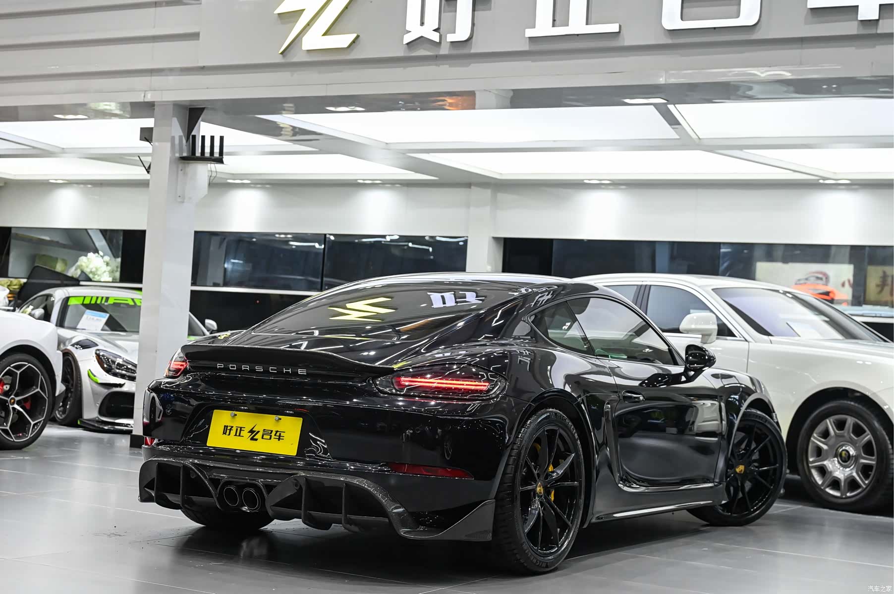 Porsche Cayman, 2019 4
