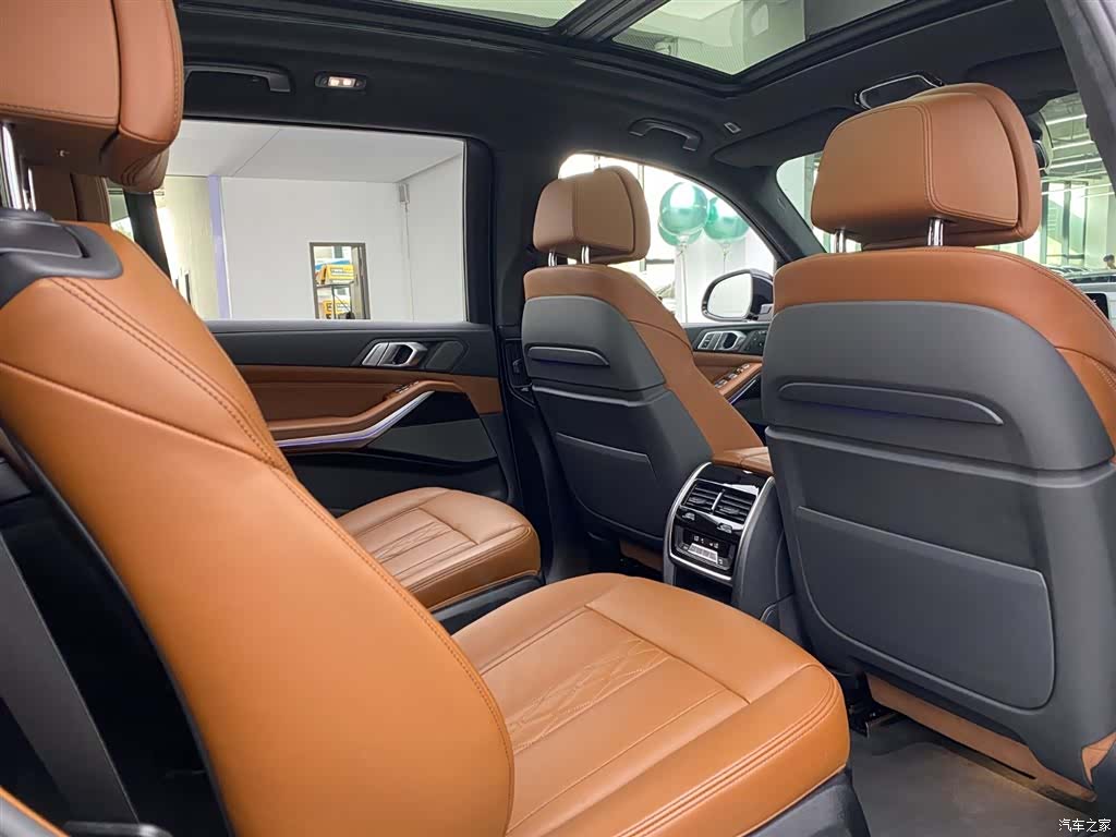 BMW X7, 2022 11