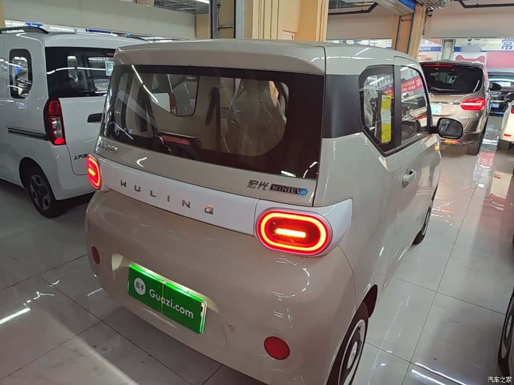 Wuling MINIEV, 2026 7