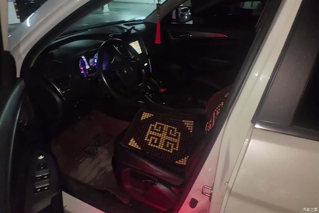 Changan CS75, 2016 9