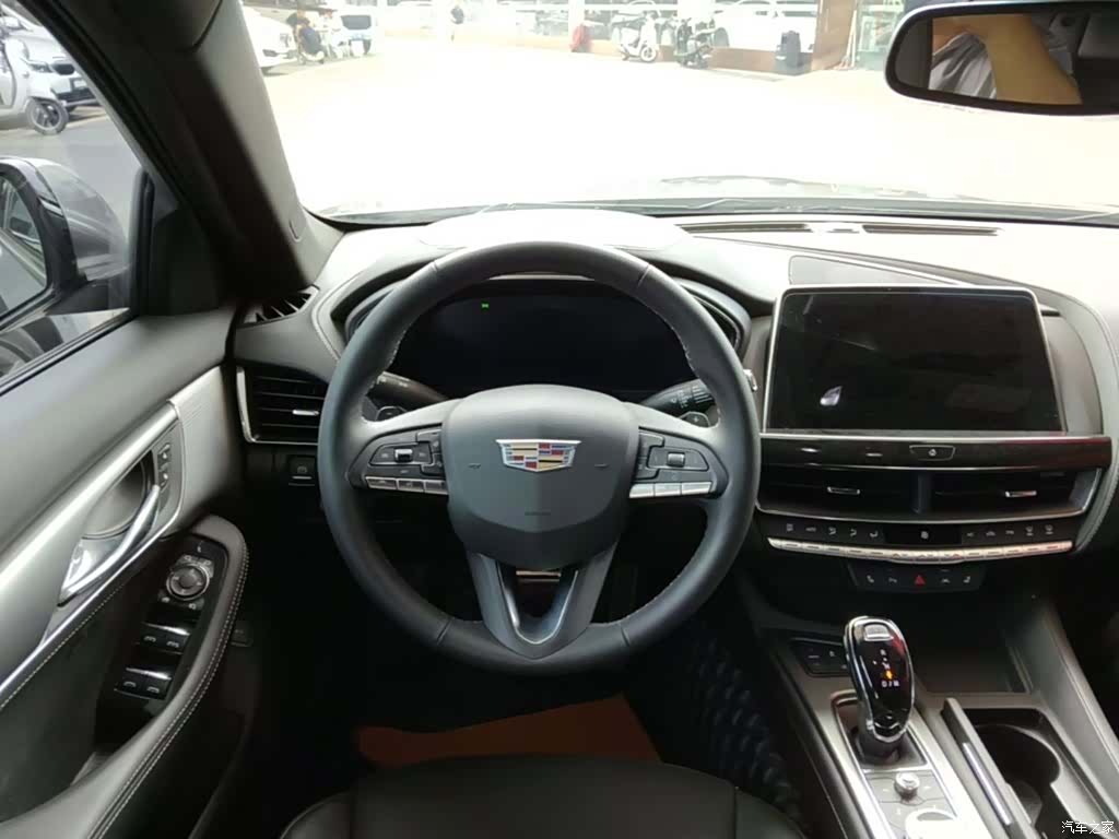 Cadillac CT5, 2023 11