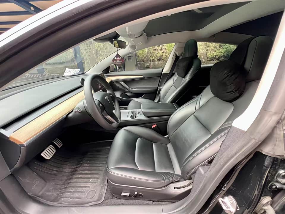 Tesla Model 3 Tesla Model 3
