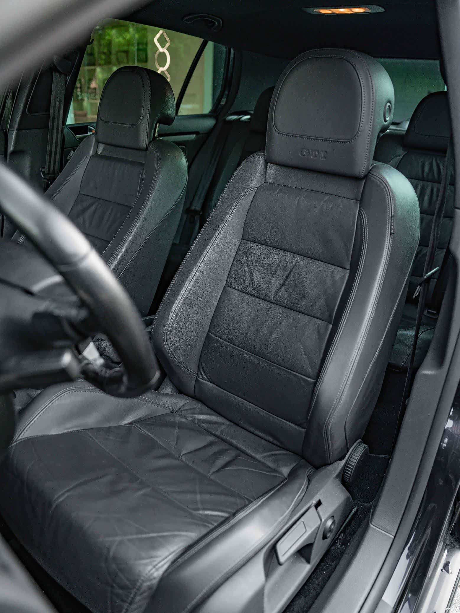 Volkswagen Golf, 2008 12