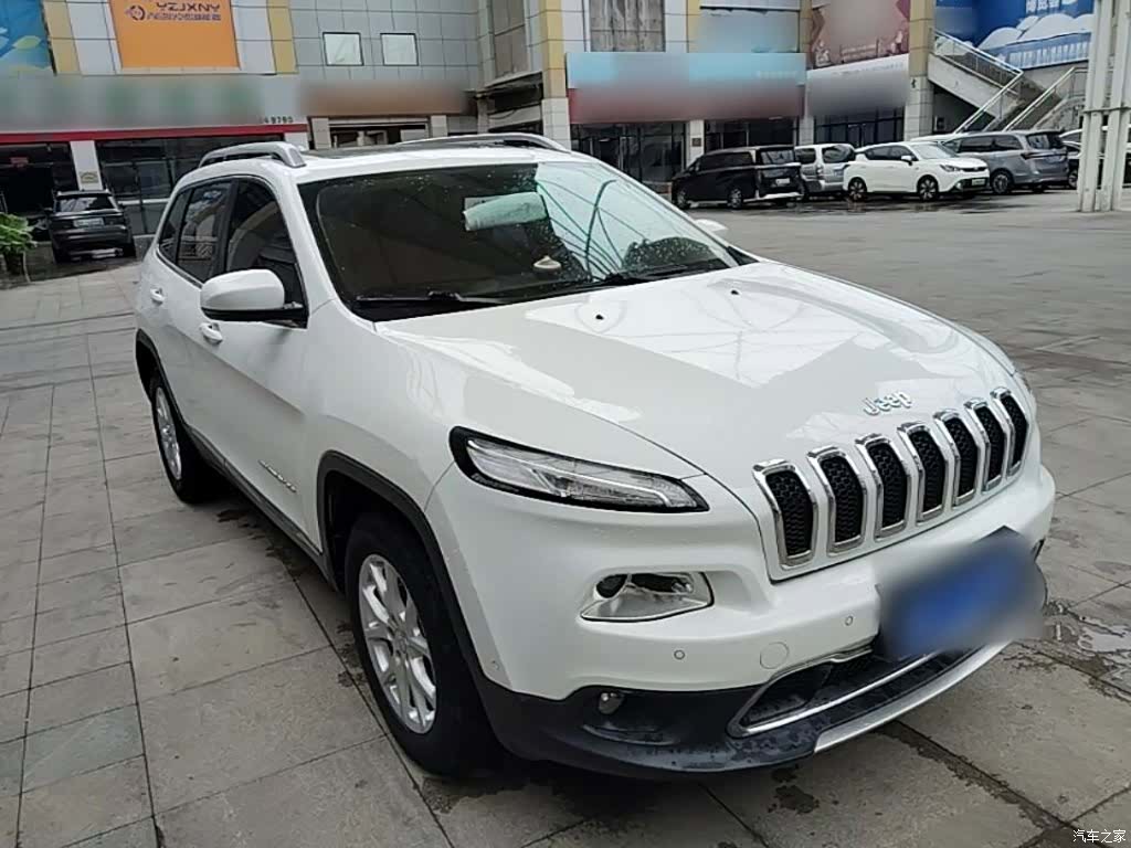 Jeep Cherokee, 2016 4