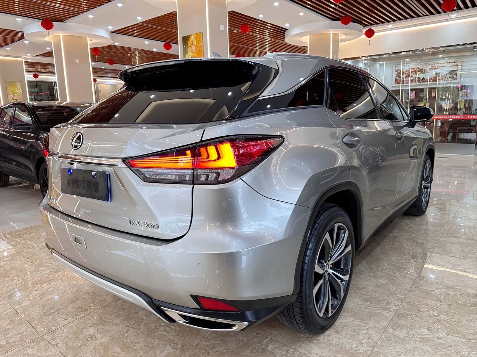 Lexus RX, 2021 4