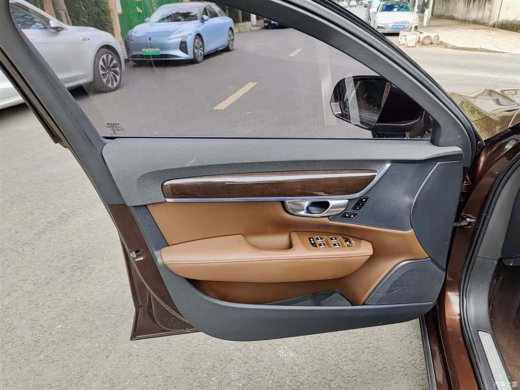 Volvo S90, 2017 6