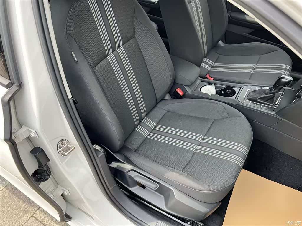 Volkswagen Lamando, 2018 25