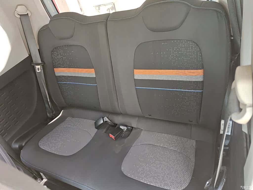 Wuling MINIEV, 2020 17