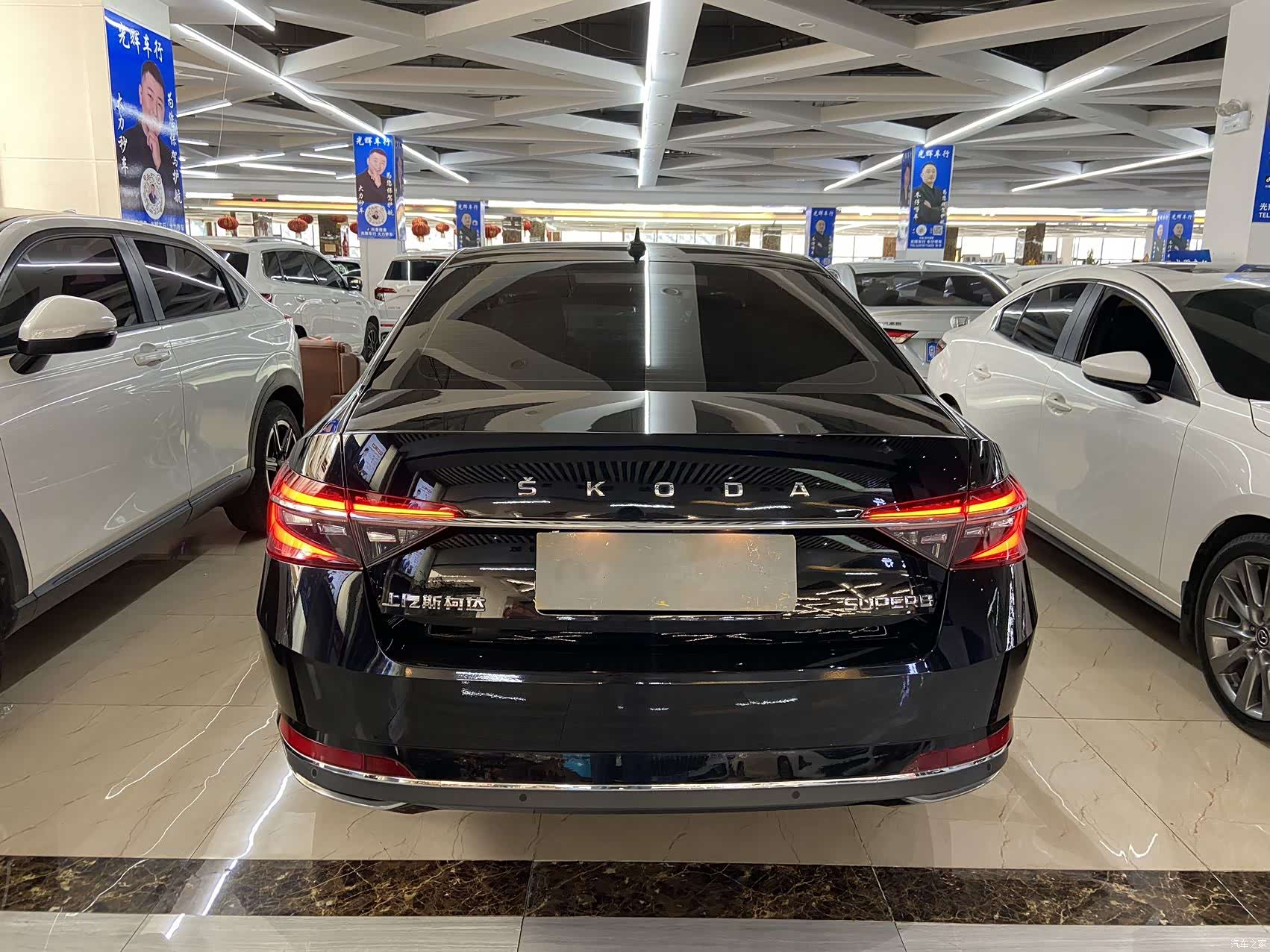 Skoda Superb, 2022 все фото