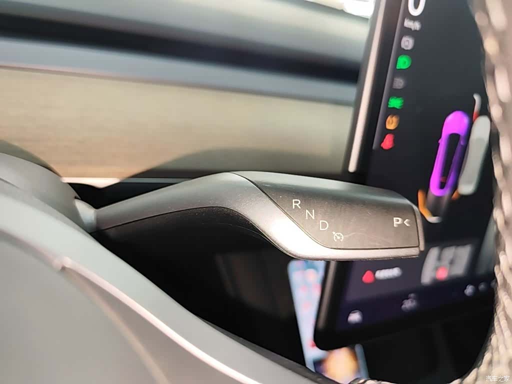 Tesla Model Y, 2021 14