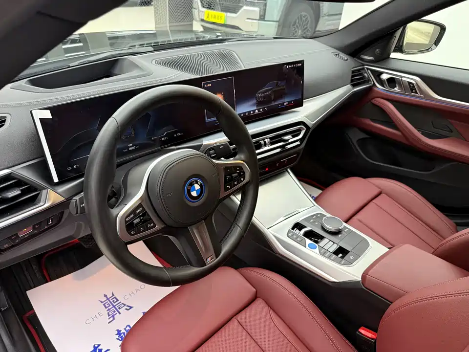BMW i4