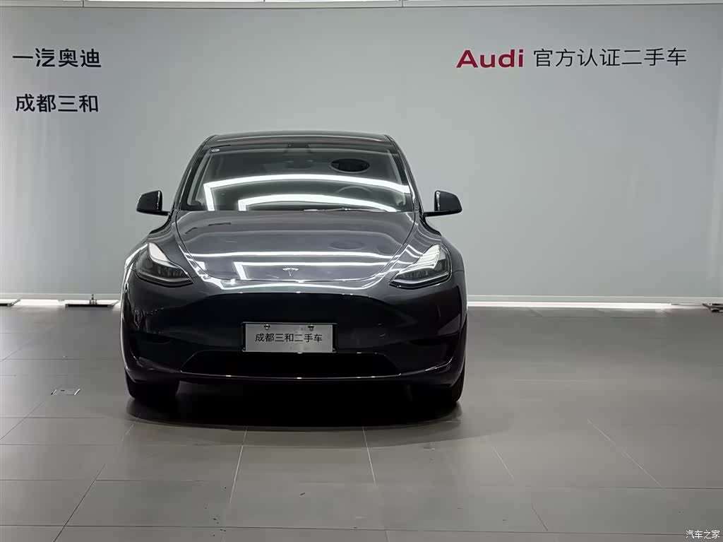 Tesla Model Y, 2024 2