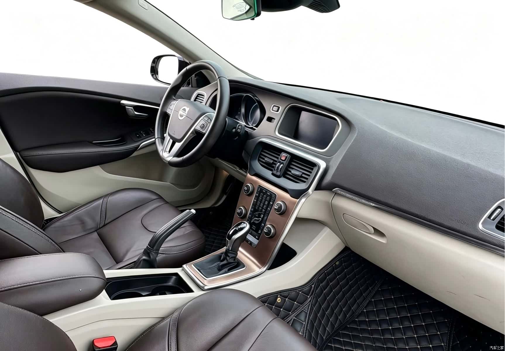 Volvo V40, 2016 6