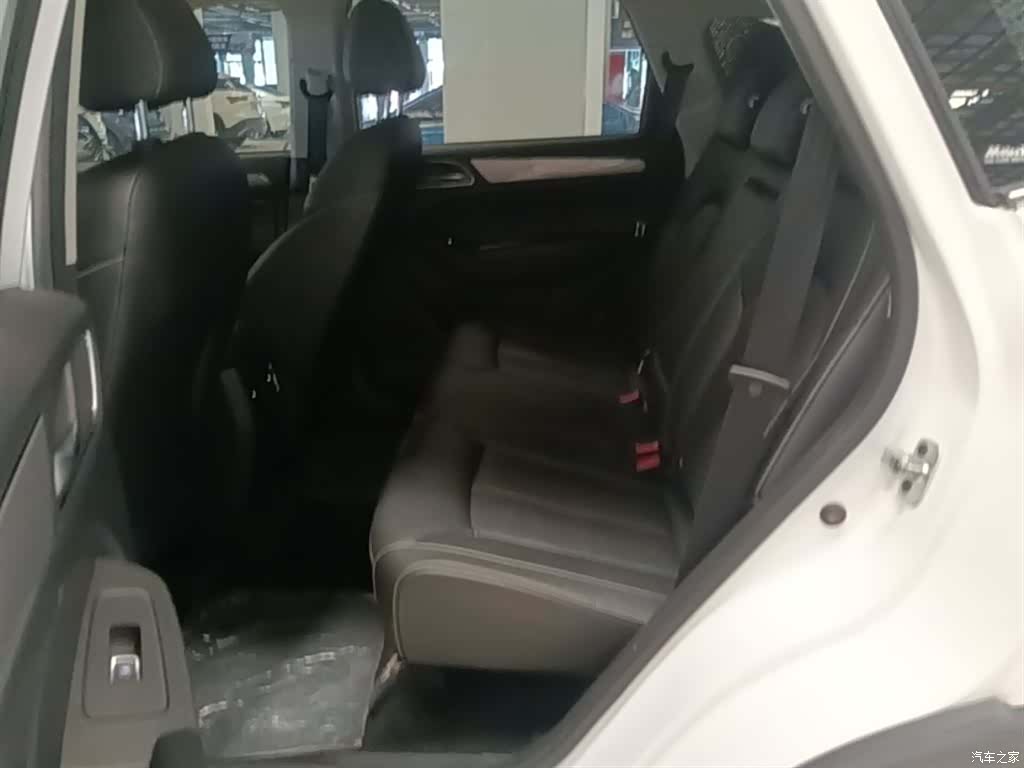 Roewe RX5, 2021 17