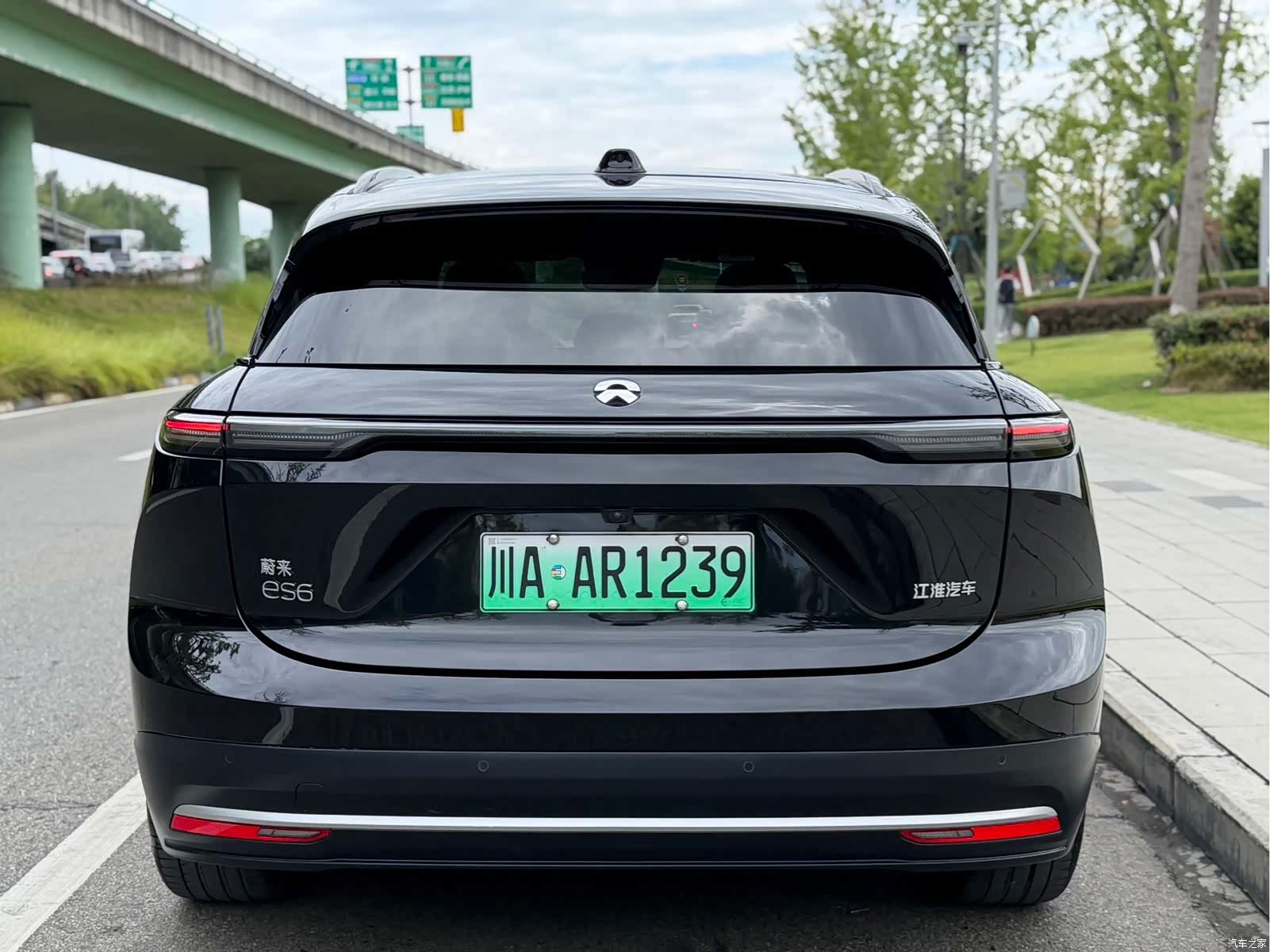 NIO ES6, 2023 9