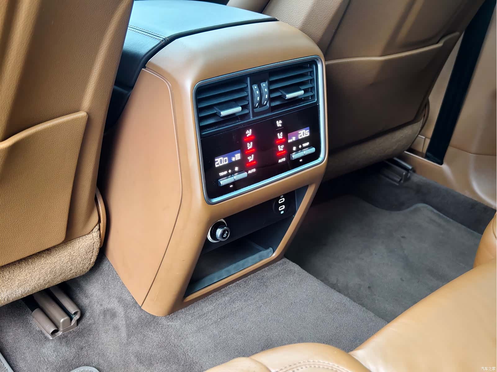 Porsche Cayenne, 2021 16
