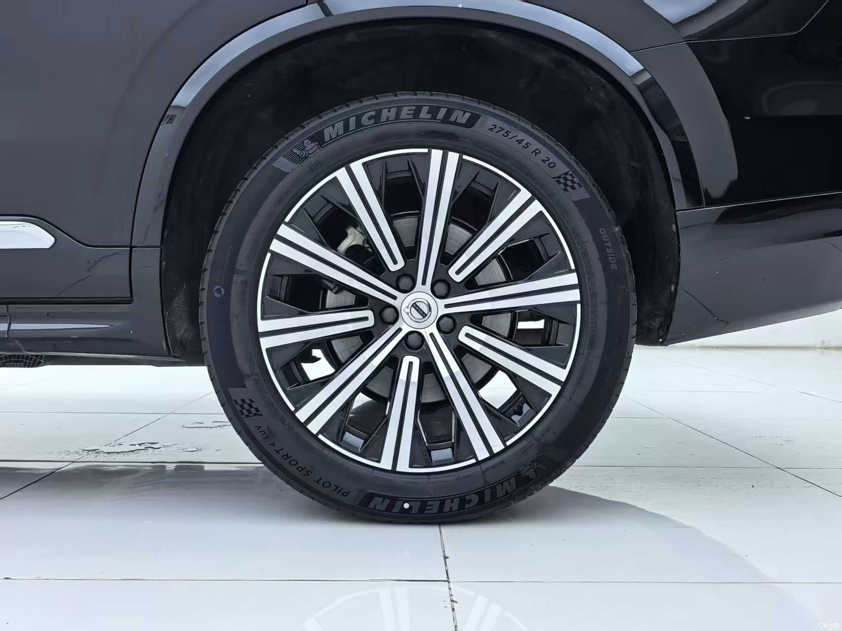 Volvo XC90, 2023 26