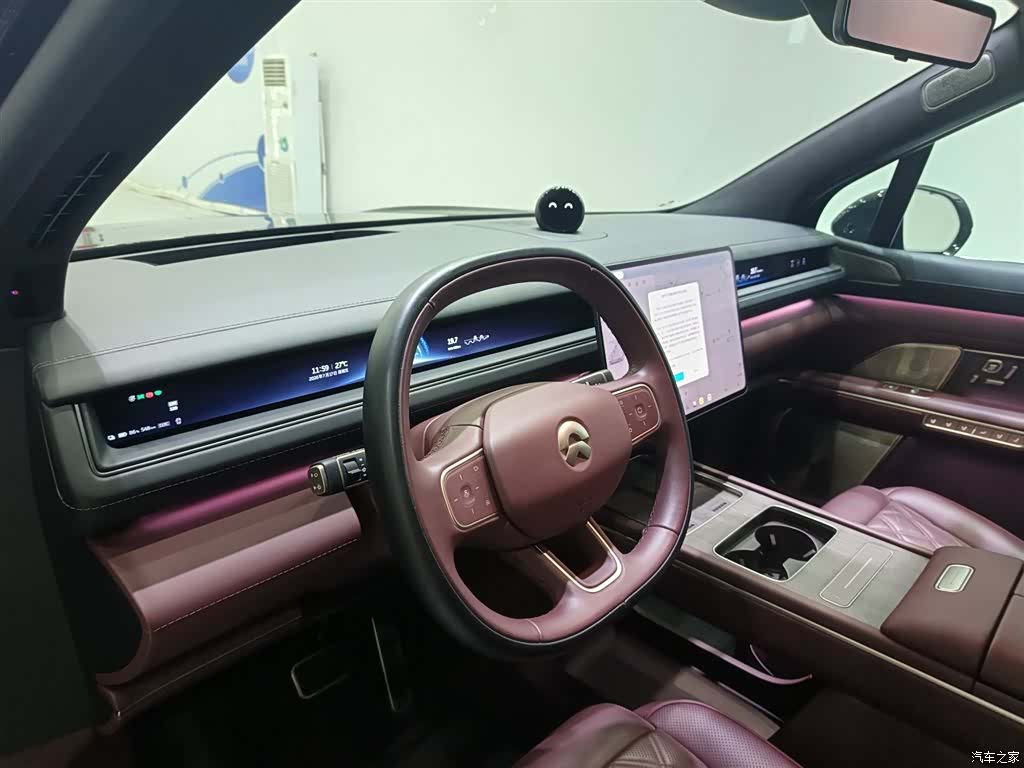NIO ES8, 2025 7