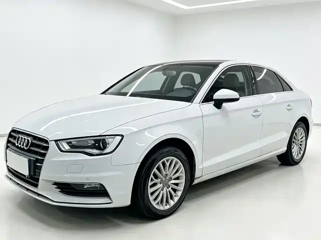 Audi A3 2015 — купить из Китая под заказ