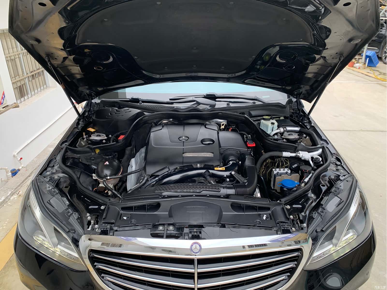 Mercedes-Benz E-Class, 2014 10