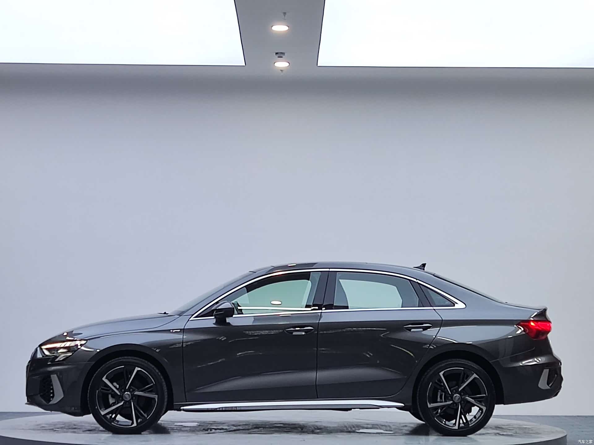 Audi A3, 2021 все фото