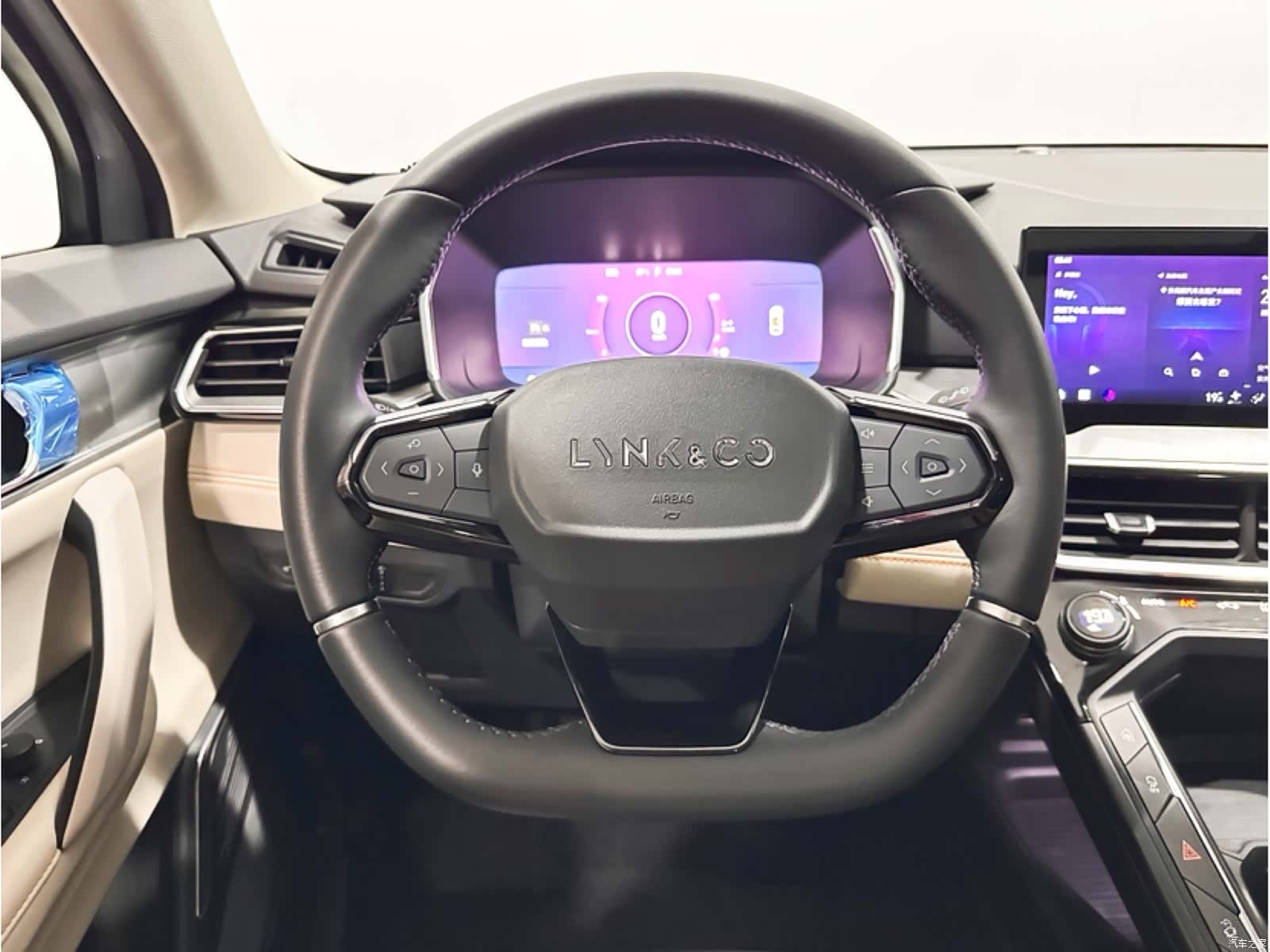 Lynk & Co 02, 2021 9