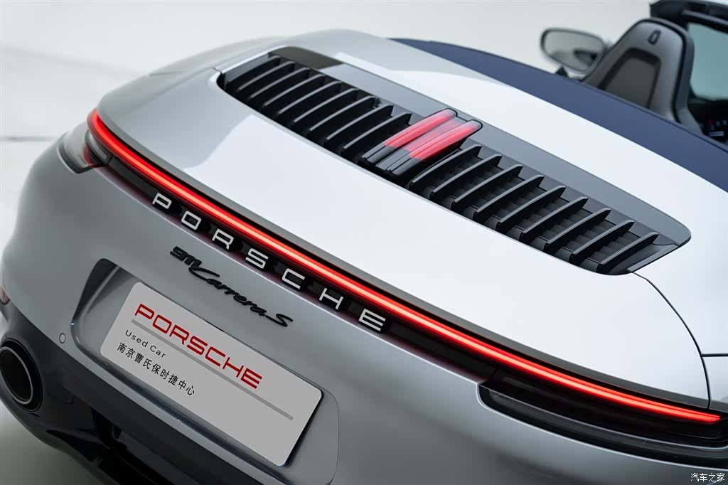 Porsche 911, 2022 8