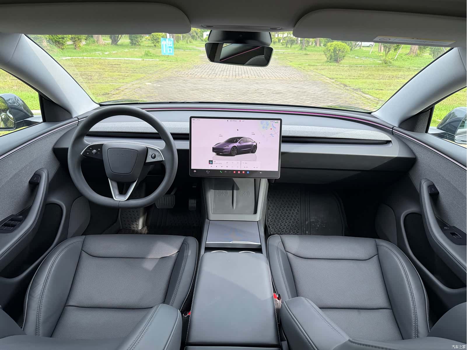 Tesla Model 3, 2025 все фото