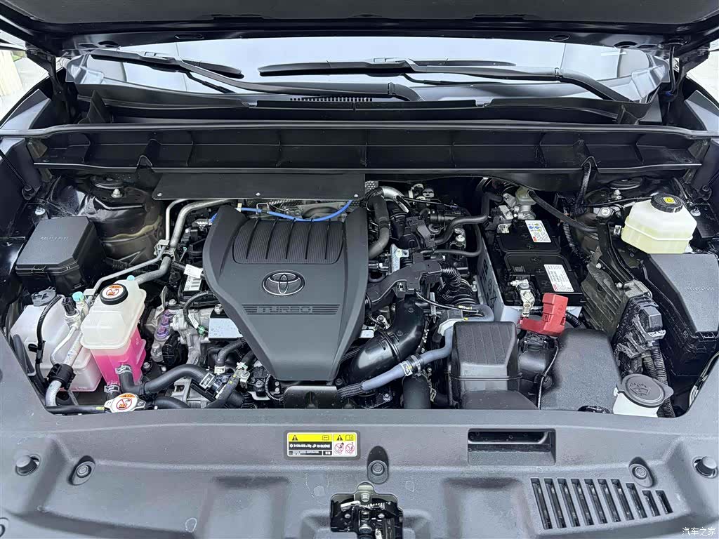 Toyota Crown, 2023 10