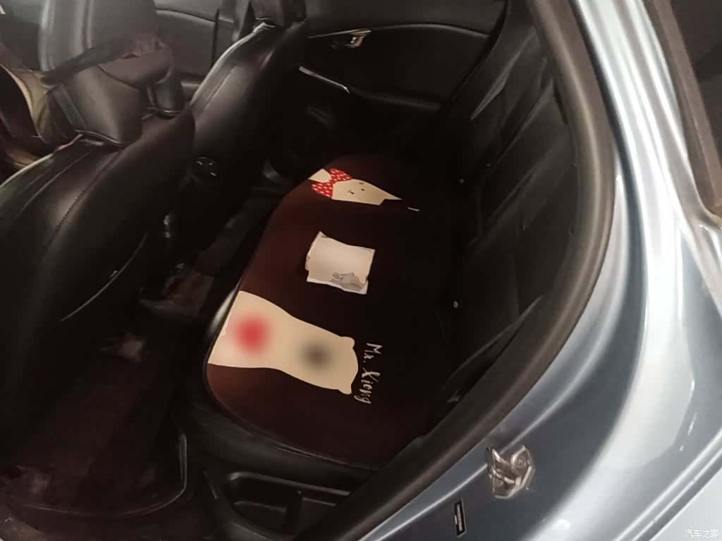 Volvo V40, 2016 17