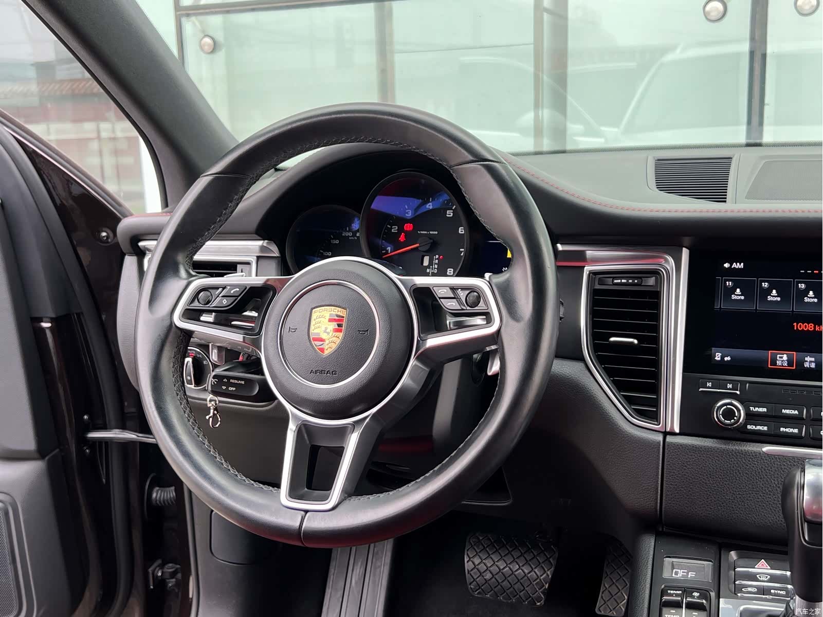 Porsche Macan, 2018 12