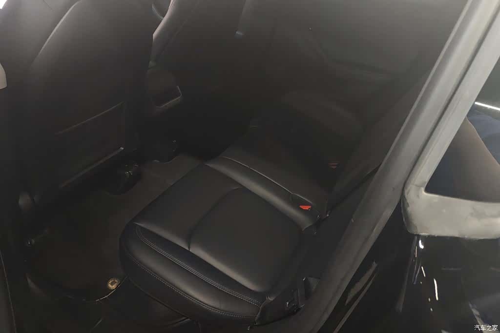 Tesla Model Y, 2023 11
