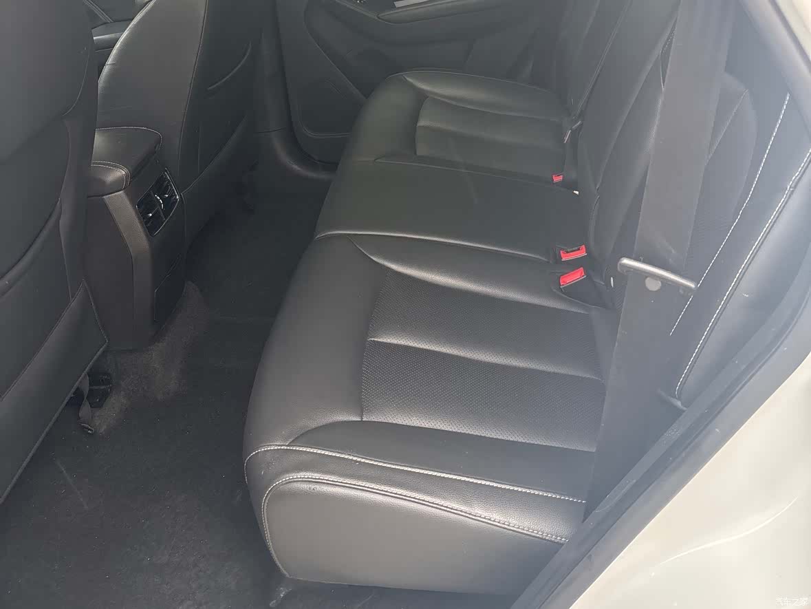Roewe RX5, 2019 11